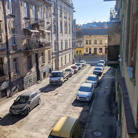 Apartment On Sheptytskyh 27 Lviv Luaran gambar